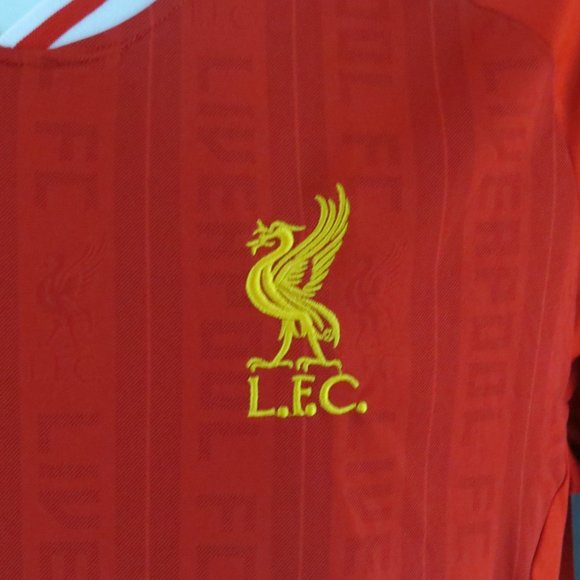 Liverpool FC Jersey - 2013 Home Jersey by Warrior - Men's Extra Large - Picture 3 of 11